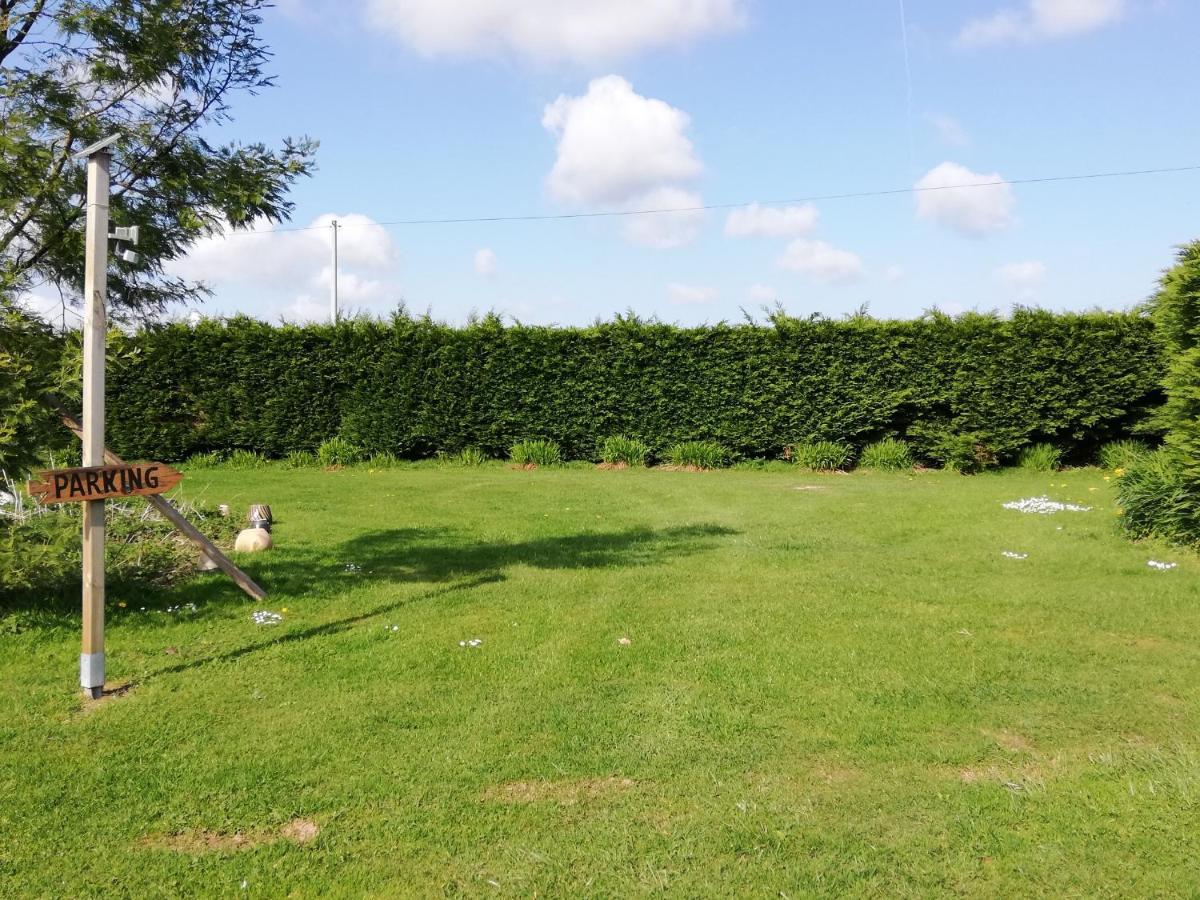 Le Tregonnec, Pres De Morlaix, Roscoff Bed & Breakfast Plouvorn Bagian luar foto