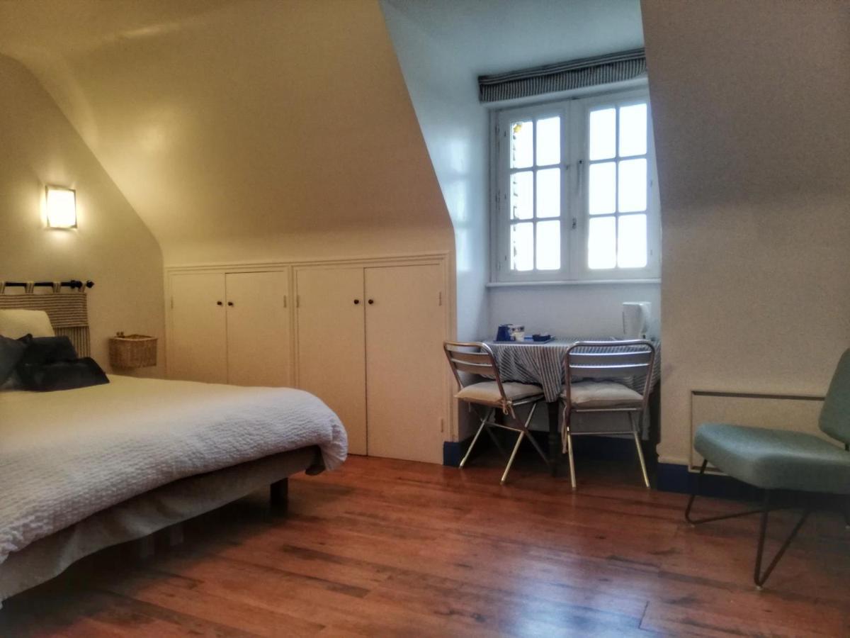 Le Tregonnec, Pres De Morlaix, Roscoff Bed & Breakfast Plouvorn Bagian luar foto
